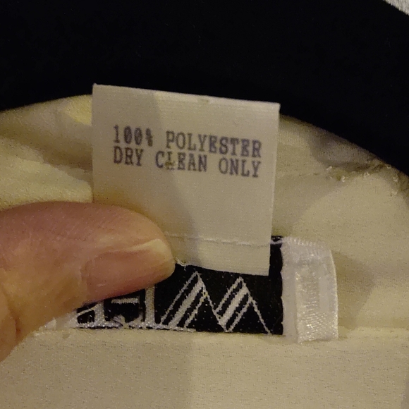 HW New York Women's Cream Sheer Dressy Button Down Blouse Size L - Picture 8 of 12